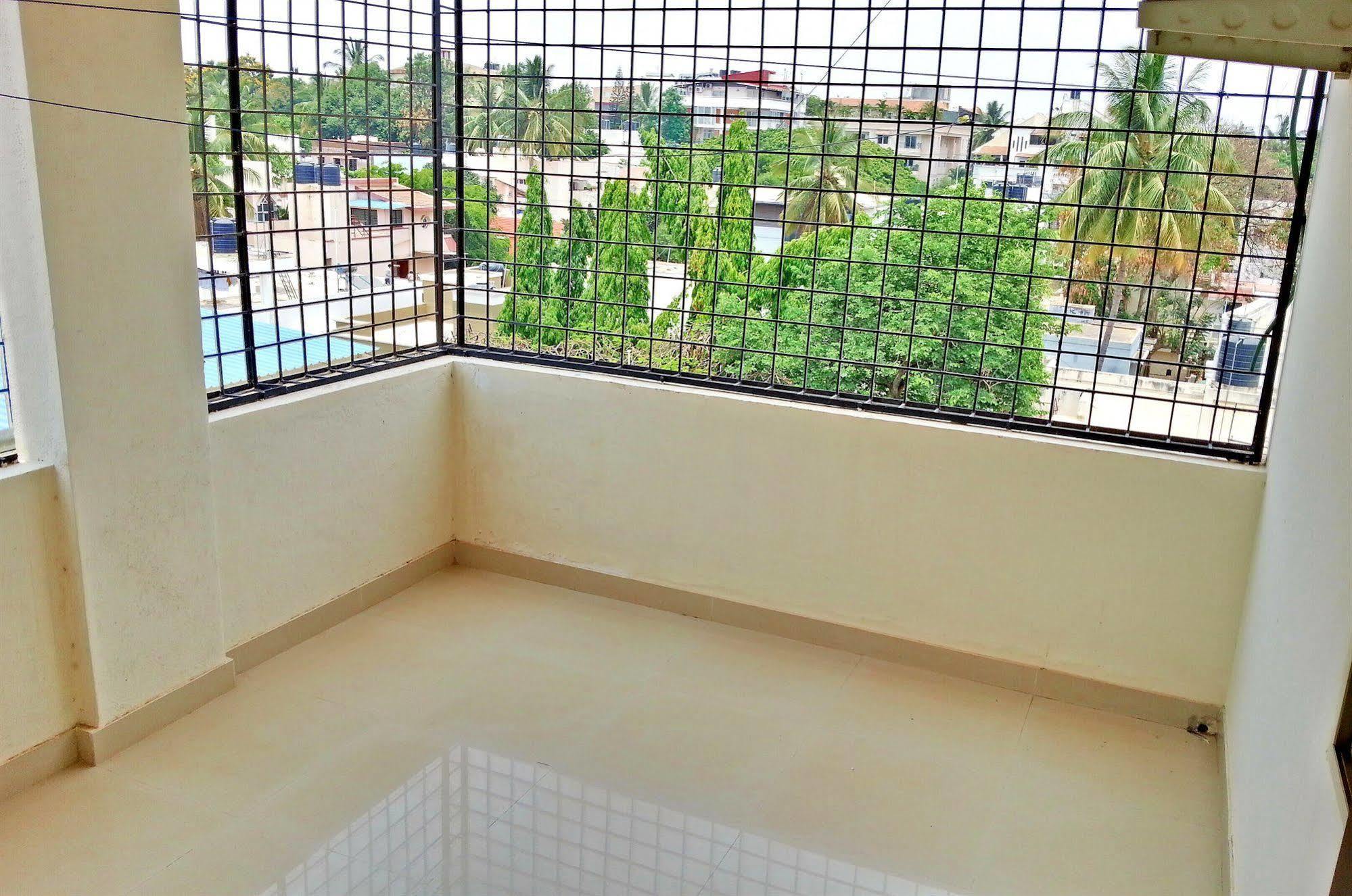 The Grand Serenity Apartment Hotel Bangalore Extérieur photo